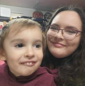 Meet your Posher, Jasmin